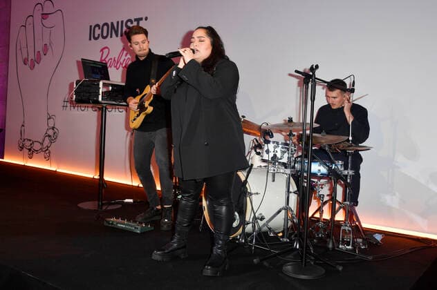 Bahar Kizil bei der Verleihung des 4. Iconista Award 2021 im Stadtbad Oderberger. Berlin, 14.10.2021