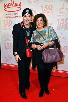 Julian F.M. Stoeckel und Judith Stückler bei der Verleihung des Askania Award 2021 und der 150 Jahre Askania Jubiläumsfeier im Capital Club. Berlin, 15.10.2021