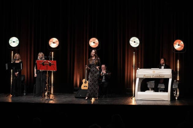 Heino goes Klassik Capitol Mannheim Nicole Mieth & Franz Lambert - Heino goes Klassik war jetzt auch im Capitol Mannheim zu Gast. Mannheim Capitol Baden-Württemberg
