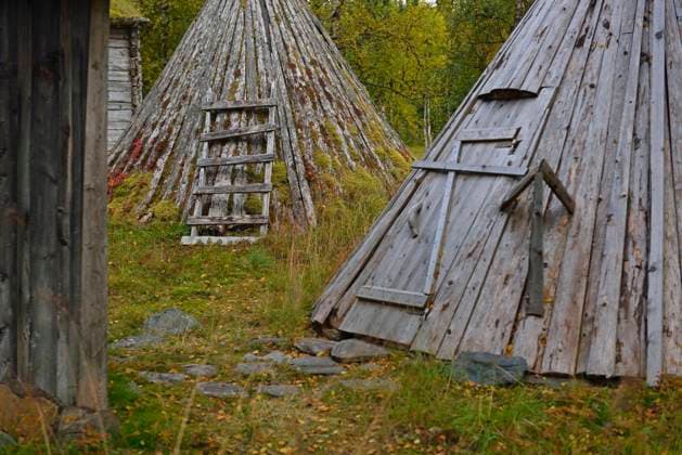  Fatmomakke (samisches Kirchdorf), Vildmarksvaegen, Lappland, Schweden2 *** Fatmomakke Sami church village , Vildmarksvaegen, Lapland, Sweden2 Copyright: imageBROKER/K.xLoos ibllka05225439.jpg