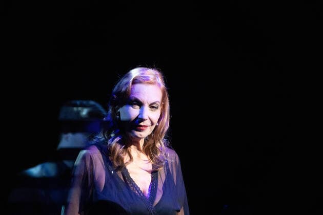 DEU, Deutschland, Nordrhein-Westfalen, Münster, 17.10.2021: Theater Münster - Ute Lemper, Konzertabend. Songs for Eternity - Lieder für die Ewigkeit