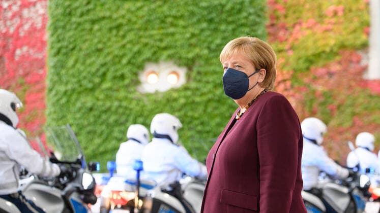 Berlin GER, Berlin, 18.10.21, Mary May Simon bei Bundeskanzlerin Angela Merkel Angela Merkel - wartet, Bildtermin bei der Begruessung der Generalgouverneurin von Kanada - Mary May Simon durch die BKin Dr Angela Merkel, 18.10.2021, Copyright: xEibner-Pressefotox EP_EER