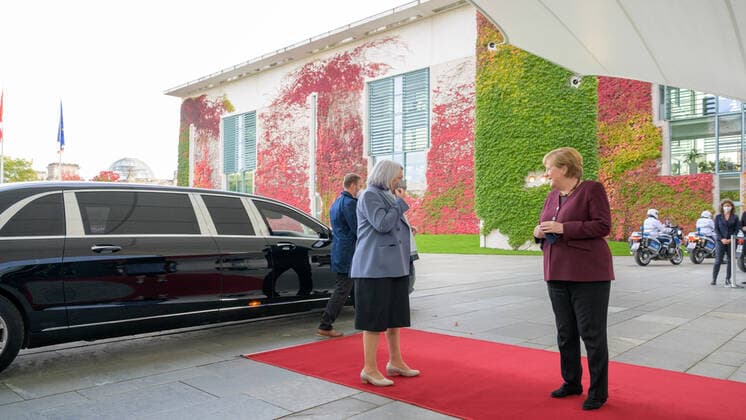 Berlin GER, Berlin, 18.10.21, Mary May Simon bei Bundeskanzlerin Angela Merkel Bildtermin bei der Begruessung der Generalgouverneurin von Kanada - Mary May Simon durch die BKin Dr Angela Merkel, 18.10.2021, Copyright: xEibner-Pressefotox EP_EER
