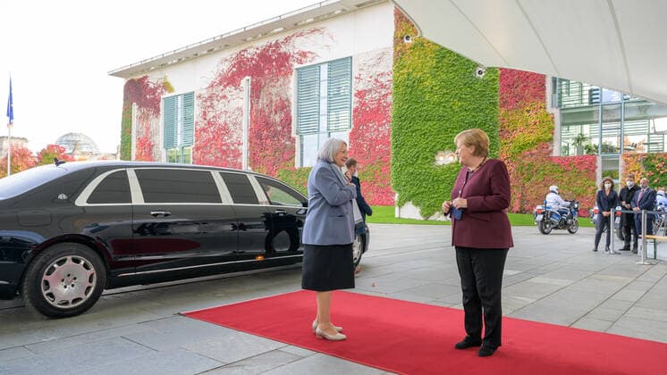 Berlin GER, Berlin, 18.10.21, Mary May Simon bei Bundeskanzlerin Angela Merkel Bildtermin bei der Begruessung der Generalgouverneurin von Kanada - Mary May Simon durch die BKin Dr Angela Merkel, 18.10.2021, Copyright: xEibner-Pressefotox EP_EER