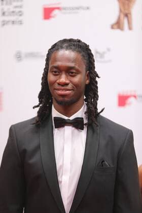 22.10.2021 Offenbach, Capirol 32. Hessischer Film- und Kinopreis Eugene Kwaku Asante Boateng ist ein Schauspieler, Choreograf, Tänzer und Model emspor, DFL regulations prohibit any use of photographs as image sequences and or quasi-video