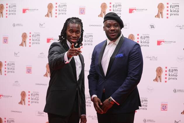 22.10.2021 Offenbach, Capirol 32. Hessischer Film- und Kinopreis Eugene Kwaku Asante Boateng ist ein Schauspieler, Choreograf, Tänzer und Model mit Prince Kuhlmann Schauspieler. emspor, DFL regulations prohibit any use of photographs as image sequences and or quasi-video