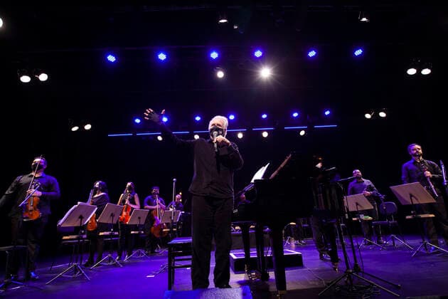 SÃO PAULO, SP - 22.10.2021: MAESTRO JOÃO CARLOS MARTINS - Conductor João Carlos Martins performs with Camerata Bachiana at Teatro Gazeta in São Paulo. x2133495x  ZéxCarlosxBarretta