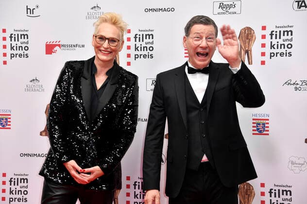 Bärbel Schäfer und Rainer Ewerrien bei der 32. Verleihung des Hessischen Film- und Kinopreises im Capitol Theater. Offenbach, 22.10.2021