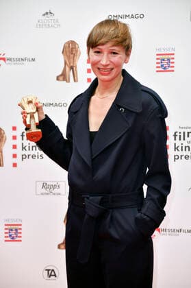 Lisa Bierwirth bei der 32. Verleihung des Hessischen Film- und Kinopreises im Capitol Theater. Offenbach, 22.10.2021