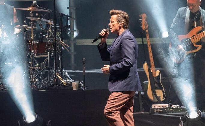 Den engelske singer-songwriter, Rick Astley paa scenen i Royal Arena i Koebenhavn loerdag den 23. oktober 2021. , Copenhagen Copyright: TorbenxChristensen TorbenxChristensenx COP200 spdk20211024-002056-L