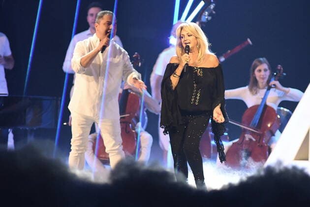 TV-Show Schlagerbooom in Dortmund Dortmund Das Intern.Schlagerfest in Dortmund Westfalen Halle Bonnie Tyler *** Dortmund The Intern Schlagerfest in Dortmund Westphalia Hall Bonnie Tyler Copyright: xZichyx Eibner-Pressefotox EP_rzy