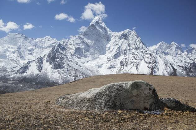  Ama Dablam Peak and Himalaya Mountain Range, Nepal., 14.10.2020, Copyright: xAntonSokolovx Panthermedia28586564