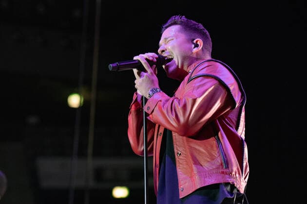 Nico Santos HERBST TOUR 2021, Nico Santos in der Stuttgarter Porsche Arena. Stuttgart Baden-Württemberg Deutschland