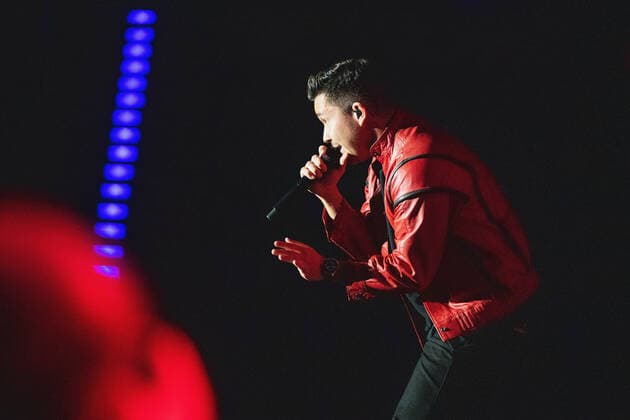 Nico Santos HERBST TOUR 2021, Nico Santos in der Stuttgarter Porsche Arena. Stuttgart Baden-Württemberg Deutschland