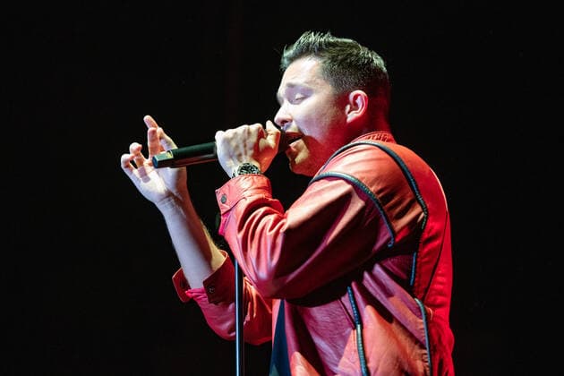 Nico Santos HERBST TOUR 2021, Nico Santos in der Stuttgarter Porsche Arena. Stuttgart Baden-Württemberg Deutschland