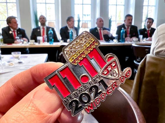 Pressekonferenz zur Eroeffnung des Koelner Karneval am 11.11.2021 Aktuell, 27.10.2021, Koeln, Symbolbild, Symbolfoto Pressekonferenz der Willi Ostermann Gesellschaft zum Elfter im Elften und Sessionseroeffnung des Koelner Karneval am 11.11.2021 auf dem Heumarkt Koeln Nordrhein-Westfalen Deutschland *** Press conference for the opening of the Cologne carnival on 11 11 2021 Current, 27 10 2021, Cologne, symbol picture, symbol photo Press conference of the Willi Ostermann society to the Eleventh in the Eleventh and session opening of the Cologne carnival on 11 11 2021 on the Heumarkt Cologne North Rhine Westphalia Germany