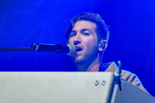 27.10.2021, xlakx, Entertainment Musik, Justin Jesso - Konzert emspor, v.l.Der amerikanische Saenger Justin Jesso steht als Support von Nico Santos auf der Bhuene in der Columbiahalle. Berlin