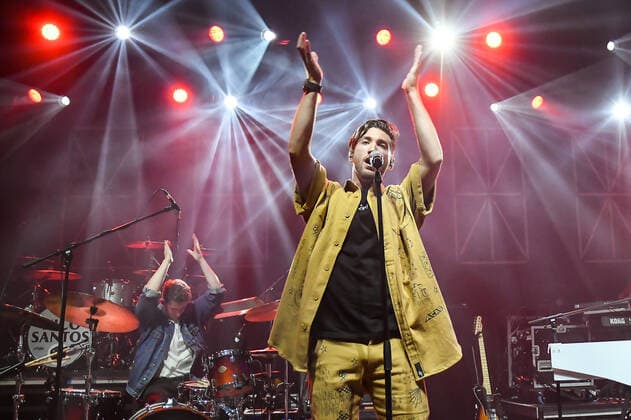 27.10.2021, xlakx, Entertainment Musik, Justin Jesso - Konzert emspor, v.l.Der amerikanische Saenger Justin Jesso steht als Support von Nico Santos auf der Bhuene in der Columbiahalle. Berlin