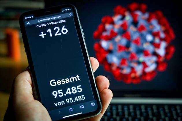 Coronavirus in Deutschland - Covid-19-Dashboard des Robert Koch-Institut 28.10.2021: Robert Koch-Institut: 7-Tage-Inzidenz 130,2. 7-Tage-Fallzahl 108.277. COVID-19-Fälle 4.534.452. Zugang um 28.037 gegenüber dem Vortag. COVID-19-Todesfälle 95.485. Zugang um 126 gegenüber dem Vortag.