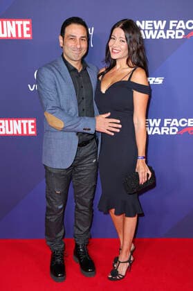 Volkan Baydar mit Lisa Tilicke beim New Faces Award Music 2021 im Ruby Lotti Hotel und Bar. Hamburg, 28.10.2021