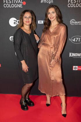 Nika Maria Moro und Masha Sedgwick bei der Verleihung der Film Festival Cologne Awards 2021 auf dem 31. Film Festival Cologne 2021 im E-Werk. Köln, 28.10.2021