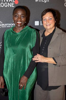 Auma Obama und Martina Richter bei der Verleihung der Film Festival Cologne Awards 2021 auf dem 31. Film Festival Cologne 2021 im E-Werk. Köln, 28.10.2021