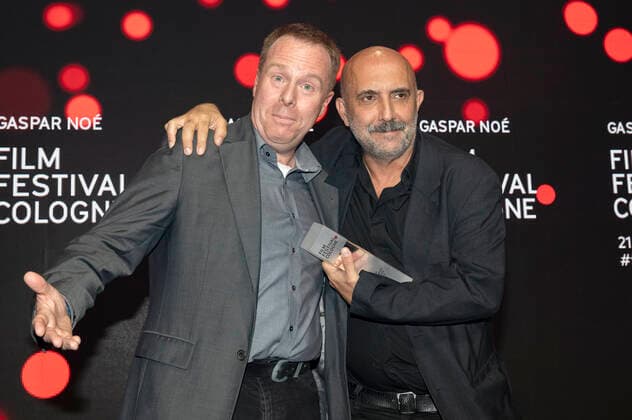 Gaspar Noe mit Laudator bei der Verleihung der Film Festival Cologne Awards 2021 auf dem 31. Film Festival Cologne 2021 im E-Werk. Köln, 28.10.2021