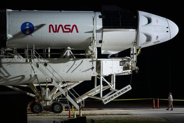 October 27, 2021, Cape Canaveral, Florida, USA: A SpaceX Falcon 9 rocket with the company s Crew Dragon spacecraft onboard is seen as it is rolled out to the launch pad at Launch Complex 39A as preparations continue for the Crew-3 mission, Wednesday, Oct. 27, 2021, at NASA™s Kennedy Space Center in Florida. NASA™s SpaceX Crew-3 mission is the third crew rotation mission of the SpaceX Crew Dragon spacecraft and Falcon 9 rocket to the International Space Station as part of the agency™s Commercial Crew Program. NASA astronauts Raja Chari, Tom Marshburn, Kayla Barron, and ESA (European Space Agency) astronaut Matthias Maurer are scheduled to launch on Oct. 31 at 2:21 a.m. ET, from Launch Complex 39A at the Kennedy Space Center. .Mandatory - ZUMAs152 20211027_zaa_s152_123 Copyright: xJoelxKowskyx