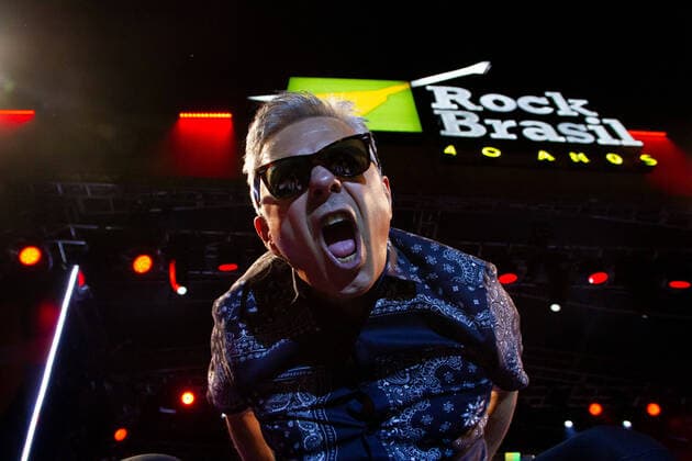 Bilder des Jahres 2021, Entertainment 10 Oktober Entertainment Themen der Woche KW43 Entertainment Bilder des Tages October 30, 2021, Rio de Janeiro, Brazil: The Brazilian band Biquini Cavadao performs during Rock Brazil 40 Years, held in Pira Square, in Rio de Janeiro, on Saturday (30). The event runs until on Sunday (31).  Copyright: xEricaxMartinx