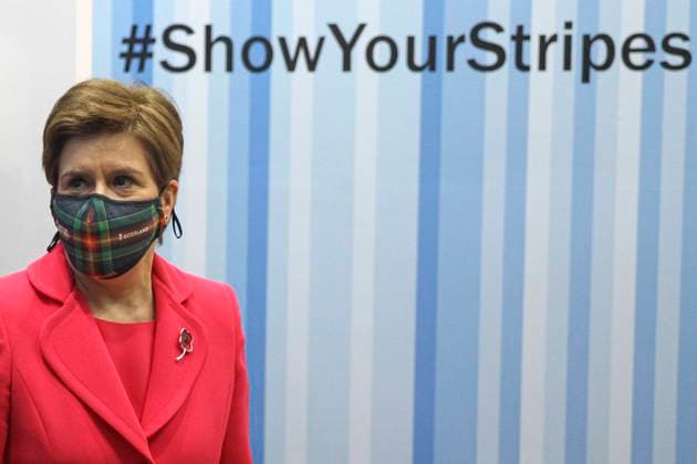 Cop26 - Glasgow Scottish First Minister Nicola Sturgeon talks to journalists on day two of the COP 26 United Nations Climate Change Conference on November 01, 2021 in Glasgow, Scotland. Glasgow United Kingdom  Copyright: xEwanxBootmanx bootman-cop26gla211101_npVWg
