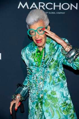 IMAGO ICONS: Iris Apfel November 2, 2021, New York, United States: Iris Apfel attends the 2021 ACE Awards at Cipriani 42nd Street in New York City. New York United States - ZUMAs197 20211102_zaa_s197_549 Copyright: xRonxAdarx