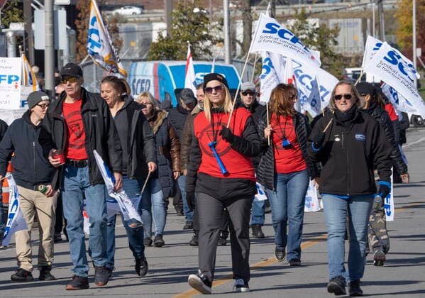 November 3, 2021, Laval, PQ, Canada: Laval bus drivers demonstrate in front of the head office as they hold a one day strike to press lagging contract talks Wednesday, November 3, 2021 in Laval, Quebec. Laval Canada  - ZUMAc35_ 20211103_zaf_c35_021 Copyright: xRyanxRemiorzx