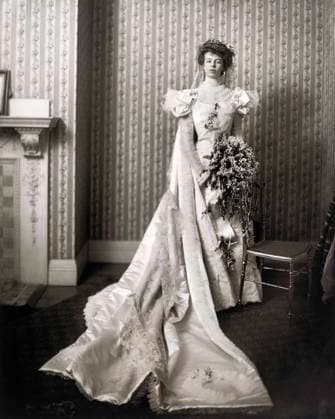 Berühmte Feministinnen, Eleanor Roosevelt August 25, 2016, New York City, New York, USA: Eleanor Roosevelt on her Wedding Day, full-length Portrait, New York City, New York, USA, Pach Brothers Studio, March 17, 1905 New York City USA - ZUMAg145 20160825_zap_g145_001 Copyright: xJTxVintagex
