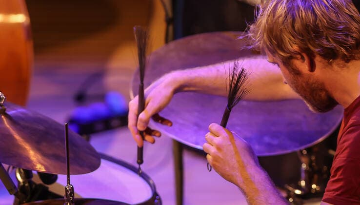 Konzert von Bobo Stenson Trio @ Pierre Boulez Saal Jazzfest Berlin Bobo Stenson Trio Bobo Stenson Klavier Anders Jormin Kontrabass Jon Fält Schlagzeug