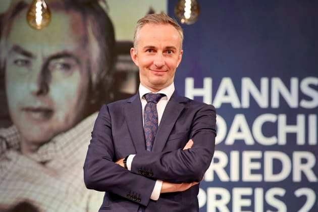 Jan Böhmermann bei der Verleihung des Hanns-Joachim-Friedrichs-Preises 2021 im WDR Funkhaus. Köln, 04.11.2021 *** Jan Böhmermann at the award ceremony of the Hanns Joachim Friedrichs Prize 2021 at the WDR Funkhaus Cologne, 04 11 2021 Foto:xC.xHardtx xFuturexImage