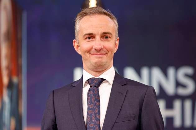 Jan Böhmermann bei der Verleihung des Hanns-Joachim-Friedrichs-Preises 2021 im WDR Funkhaus. Köln, 04.11.2021 *** Jan Böhmermann at the award ceremony of the Hanns Joachim Friedrichs Prize 2021 at the WDR Funkhaus Cologne, 04 11 2021 Foto:xC.xHardtx xFuturexImage