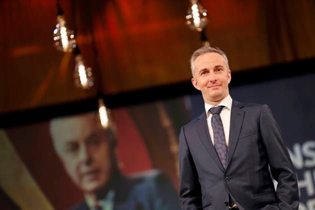 Jan Böhmermann bei der Verleihung des Hanns-Joachim-Friedrichs-Preises 2021 im WDR Funkhaus. Köln, 04.11.2021 *** Jan Böhmermann at the award ceremony of the Hanns Joachim Friedrichs Prize 2021 at the WDR Funkhaus Cologne, 04 11 2021 Foto:xC.xHardtx xFuturexImage