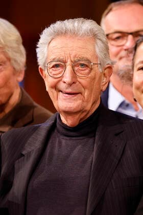 Gerhart Baum bei der Verleihung des Hanns-Joachim-Friedrichs-Preises 2021 im WDR Funkhaus. Köln, 04.11.2021