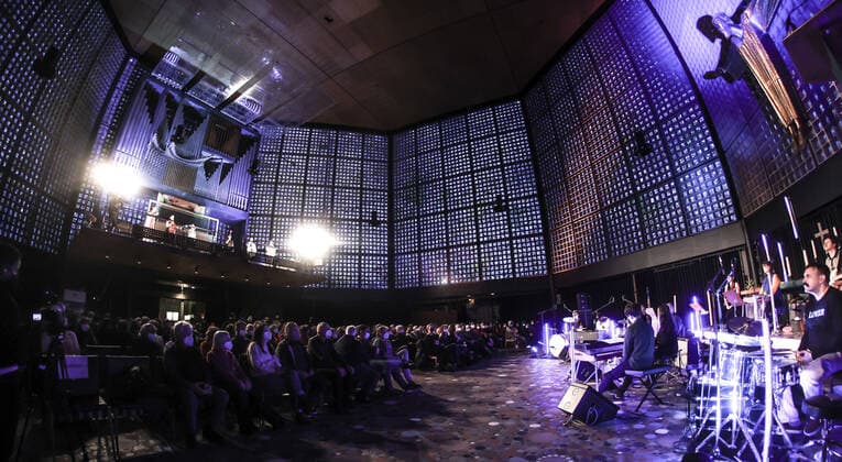 Konzert von Nate Wooley @ Kaiser-Wilhelm-Gedächtnis-Kirche , Jazzfest Berlin Nate Wooley: Seven Storey Mountain VI