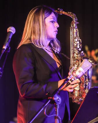 Konzert von Maria Faust @ Kaiser-Wilhelm-Gedächtnis-Kirche , Jazzfest Berlin Maria Faust™s Sacrum Facere, Maria Faust Altsaxofon Emanuele Maniscalco Orgel Ned Ferm Saxofon Francesco Bigoni Klarinette Tobias Wiklund Trompete Mads Hyhne Posaune Jonatan Ahlborn Tuba