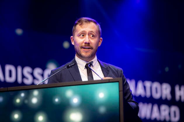 Theo Tsappos. Filmpreisnacht der Nordischen Filmtage Lübeck, 06.11.21 Lübeck Schleswig-Holstein Germany Copyright: xAgentur54Gradx xFelixxKoenigx