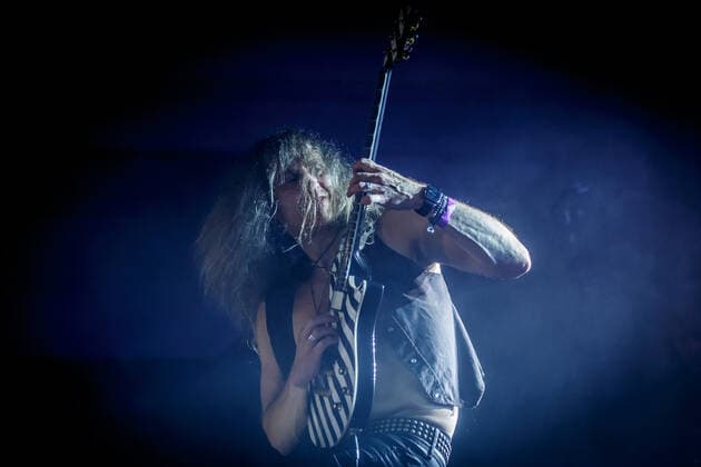 Hademarschen, Deutschland 05. November 2021: Grave Digger - Hademascher Hof - 05.11.2021 Aufnahme des Livekonzerts mit Publikum für ein Liverecording zur späteren Veröffentlichung war ein voller Erfolg. Selbst aus Schweden fanden sich Fans von Grave Digger in Schleswig-Holstein ein.. Foto Axel Ritt Hademascher Hof Schleswig Holstein Copyright: xFotostandx xJacobsx