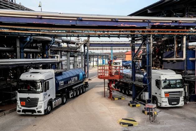 MOSCOW, RUSSIA - AUGUST 16, 2021: Bitumen trucks are pictured at the Moscow Refinery. Moscow Refinery, the largest bitumen producer of Gazprom Neft, supplies bitumen to the majority of asphalt plants of Russia s Central Federal District. Gavriil Grigorov TASS  TS1172B9