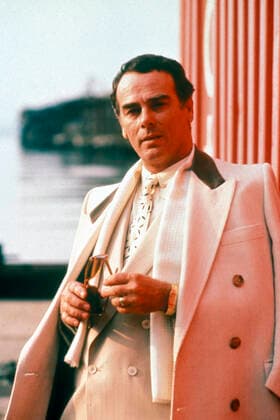 Dean Stockwell, Married to the Mob (1988) Orion  Copyright: xAmericanxPictorialx 31694164 The Hollywood Archive