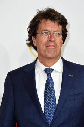 Klaus Rosenfeld (Vorstandsvorsitzender Schaeffler AG) bei der 45. Verleihung Das Goldene Lenkrad bei Axel Springer SE in Berlin am 09.11.2021