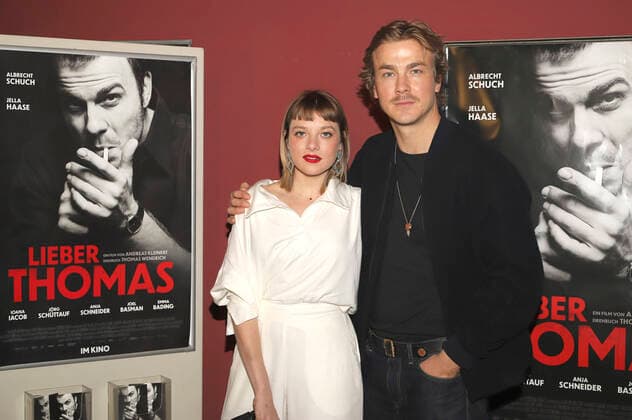 Jella Haase und Albrecht Schuch bei der Preview des Kinofilms Lieber Thomas im Zeise Kino. Hamburg, 10.11.2021