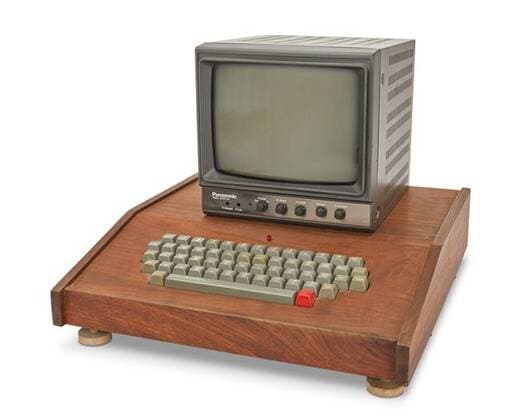 **VIDEO AVAILABLE. CONTACT INFO@COVERMG.COM TO RECEIVE.** An original Apple computer built by firm co-founders Steve Wozniak and Steve Jobs in 1976 has fetched $500,000 (Â£373,326) at auction in the US. The rare Hawaiian koa wood-cased Apple-1 - still functioning - is one of only 200 made and sold in kit form. The computer has only had two owners, a college professor and his student to whom he sold the machine for $650, said John Moran Auctioneers in California. The sale included user manuals and Apple software on two cassette tapes. This is kind of the holy grail for vintage electronics and computer tech collectors, Apple-1 expert Corey Cohen told the Los Angeles Times ahead of Tuesday s auction in the city of Monrovia, near Los Ang Copyright: xx 50874899 EDITORIAL USE ONLY. NOT FOR USE BY NEWSPAPERS BASED IN THE UK.