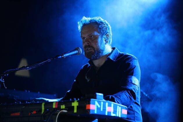 Entertainment Bilder des Tages Emil Svanängen alias Loney Dear bei einem Konzert als Support für Ane Brun im Metropol in Berlin, 11. November 2021. Loney Dear in Berlin