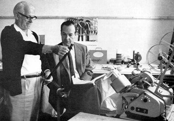 BATTLE OF BRITAIN BR 1969 BATTLE OF BRITAIN BR 1969 Editor BERT BATES left , Director GUY HAMILTON Date: 1969. Strictly editorial use only in conjunction with the promotion of the film. Credit line mandatory. This image is copyright of the film company and is supplied under the terms of issue as film still. No commercial or book cover use permitted without prior consent from the film company.  Mandatory credit line: Courtesy Ronald Grant Mary Evans