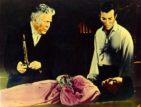 HOUSE OF USHER US 1960 HOUSE OF USHER US 1960 aka THE FALL OF THE HOUSE OF USHER HARRY ELLERBE, MARK DAMON, MYRNA FAHEY Date: 1960. Strictly editorial use only in conjunction with the promotion of the film. Credit line mandatory. This image is copyright of the film company and is supplied under the terms of issue as film still. No commercial or book cover use permitted without prior consent from the film company.  Mandatory credit line: Courtesy ALTA VISTA PRODUCTIONS Ronald Grant Mary Evans